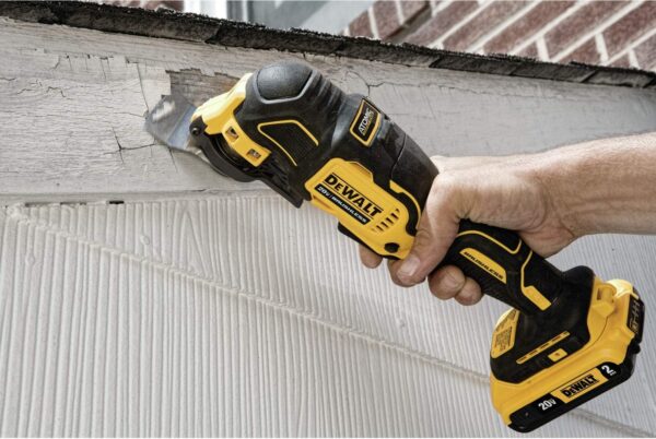 DEWALT ATOMIC 20V MAX* Oscillating Tool